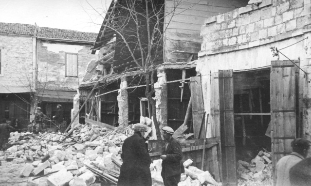 27 Aralık 1939... Türkiye tarihinin en büyük felaketlerinden biri olan Erzincan merkezli büyük depremin üzerinden tam 86 yıl geçti. Sarsıntı sadece Erzincan’ı değil, Karadeniz’in incisi Ordu’yu da kalbinden vurdu. İşte o gece Ordu’da yaşananlar ve bir şehrin hafızasına kazınan büyük yıkımın hikayesi